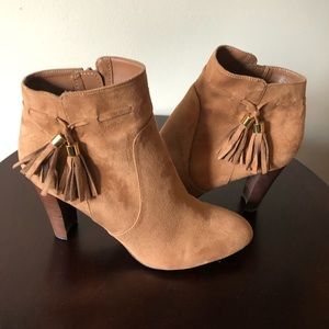 Unisa caramel faux suede ankle boots with tassels.
